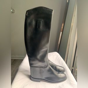 Leather equestrian riding boots